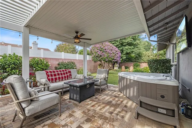 $989,000 | 17955 Archwood Street, Reseda, CA 91335