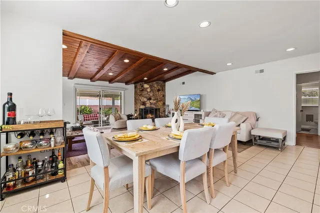 $989,000 | 17955 Archwood Street, Reseda, CA 91335