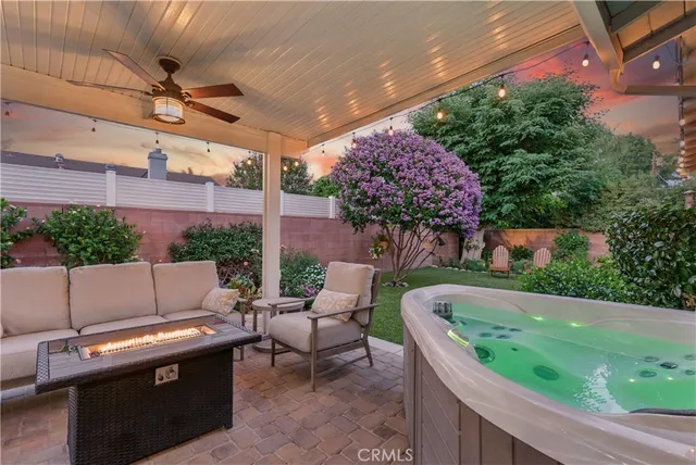 $989,000 | 17955 Archwood Street, Reseda, CA 91335