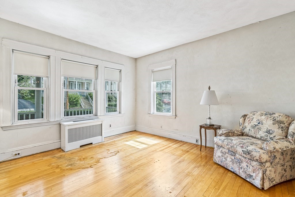 18 Randolph Street Arlington, MA 02474 - Photo 8 of 42 Gallery Image 8