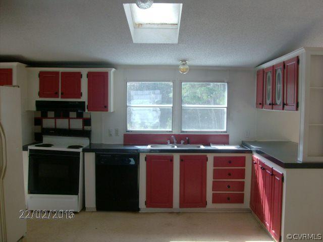 12400 Wilson Road Blackstone, VA 23824 - Photo 5 of 9 Gallery Image 5