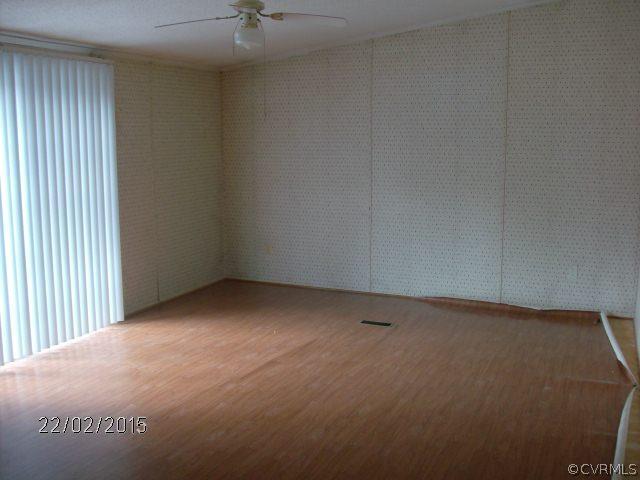 12400 Wilson Road Blackstone, VA 23824 - Photo 8 of 9 Gallery Image 8