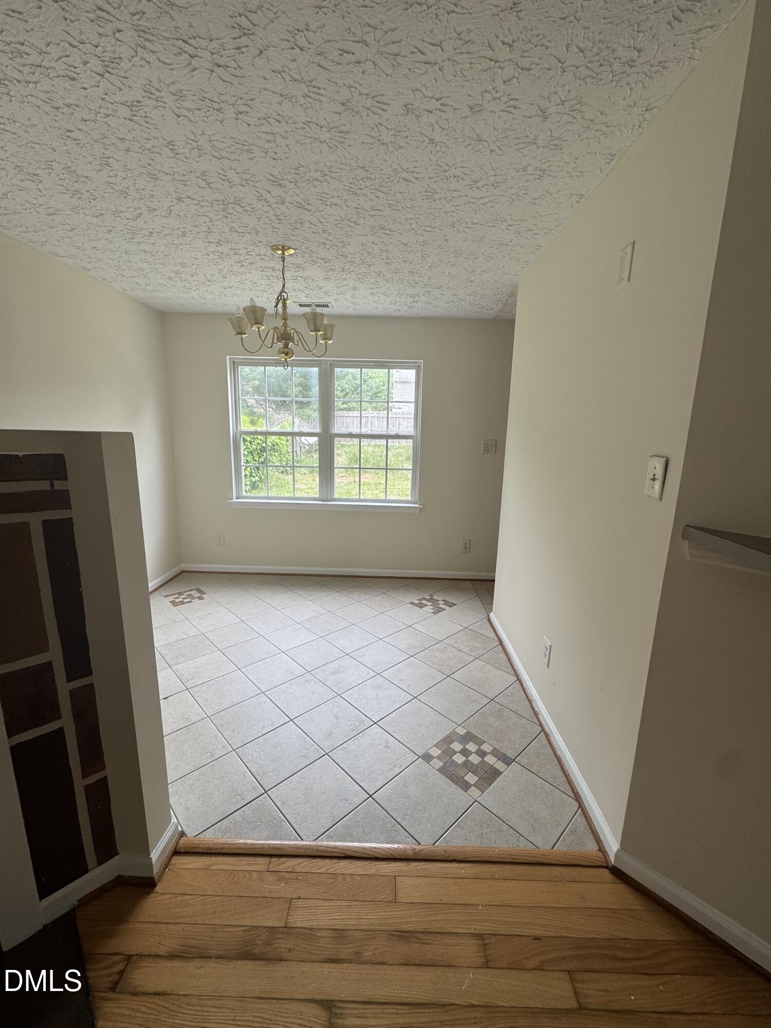 4221 Tensity Drive Raleigh, NC 27604 - Photo 5 of 16 IMG_5090