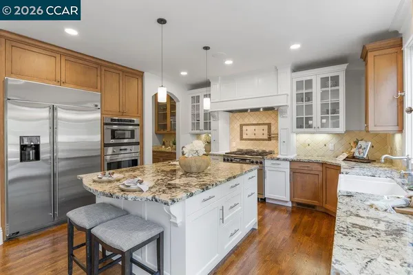 $4,250,000 | 60 Terra Teresa, Lafayette, CA 94549
