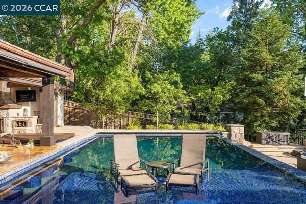 $4,250,000 | 60 Terra Teresa, Lafayette, CA 94549