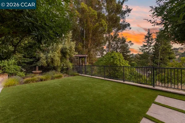 $4,250,000 | 60 Terra Teresa, Lafayette, CA 94549