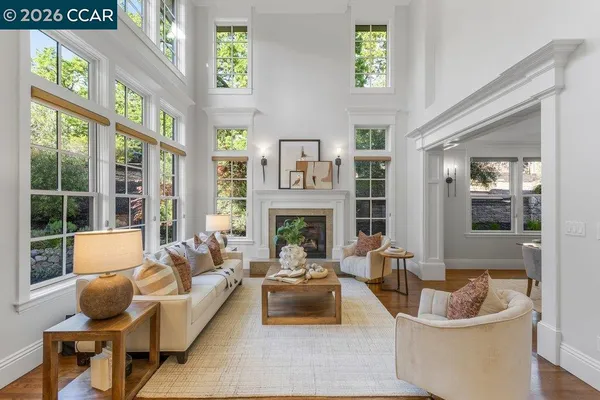 $4,250,000 | 60 Terra Teresa, Lafayette, CA 94549