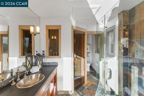 $4,250,000 | 60 Terra Teresa, Lafayette, CA 94549