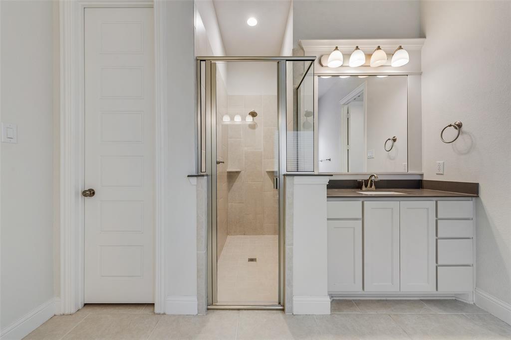 805 Toby Trail Mansfield, TX 76063 - Photo 33 of 40