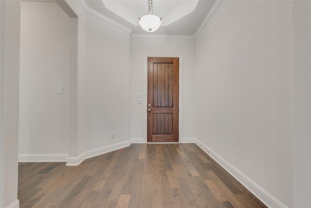 805 Toby Trail Mansfield, TX 76063 - Photo 8 of 40