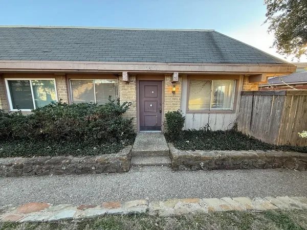 $1,995 | 2613 Amherst Court, Irving, TX 75038