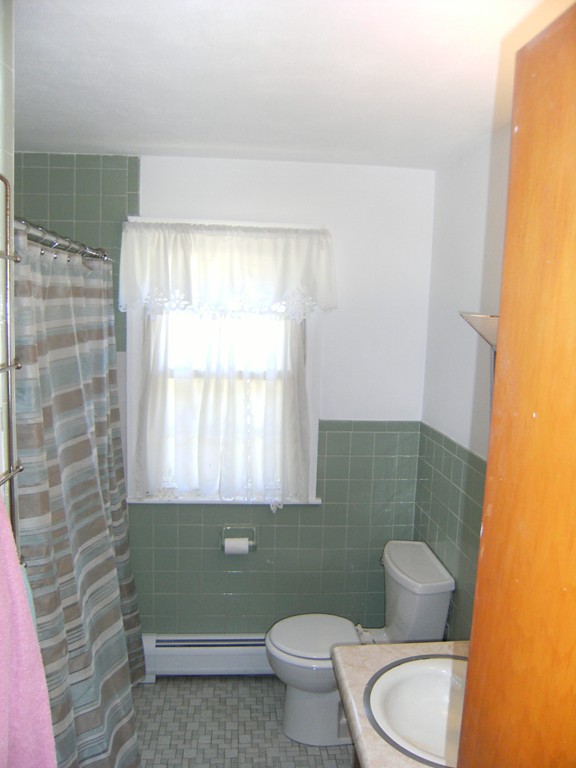 291 Southwick Road Westfield, MA 01085 - Photo 9 of 15 Gallery Image 9