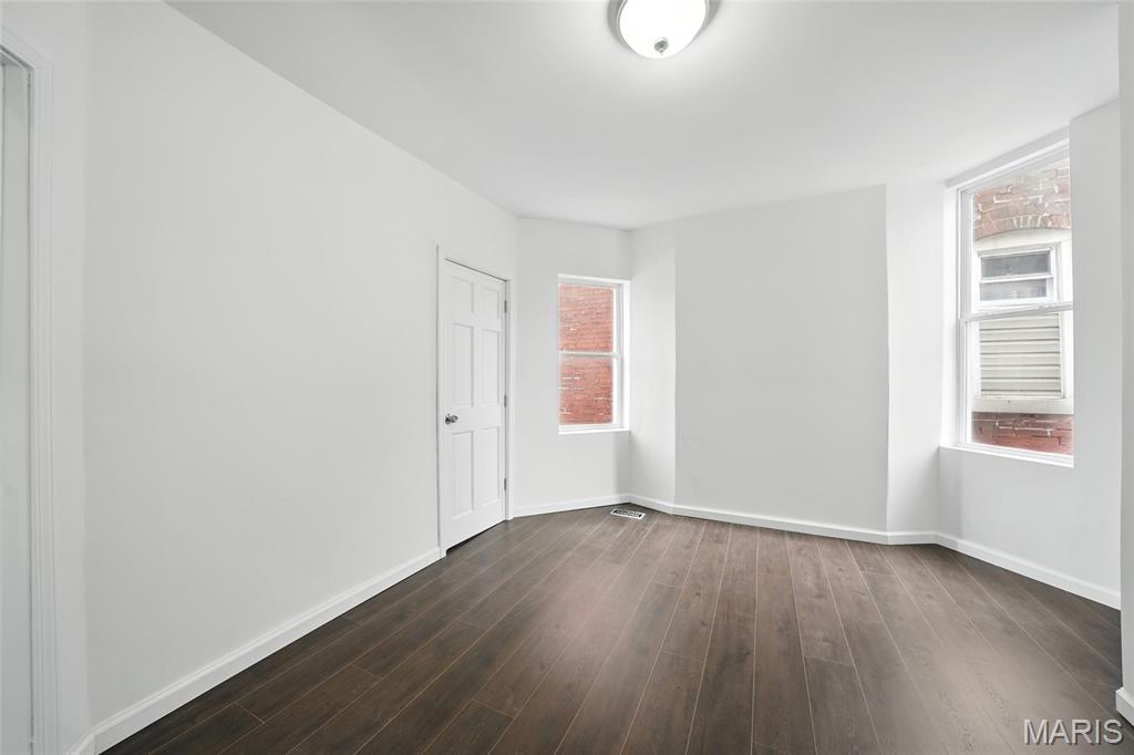 919 Pendleton Avenue St. Louis, MO 63108 - Photo 13 of 19