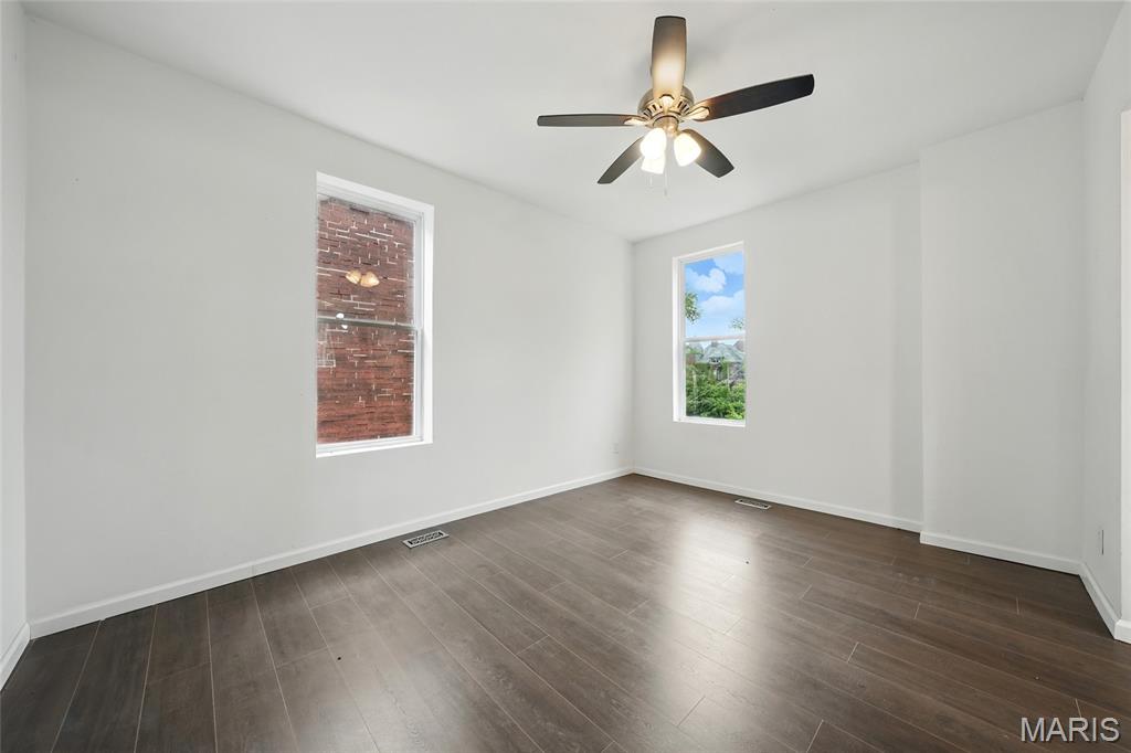 919 Pendleton Avenue St. Louis, MO 63108 - Photo 14 of 19