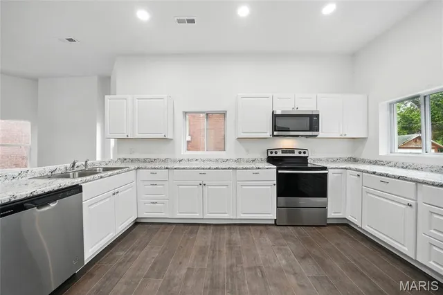 $174,900 | 919 Pendleton Avenue, St. Louis, MO 63108