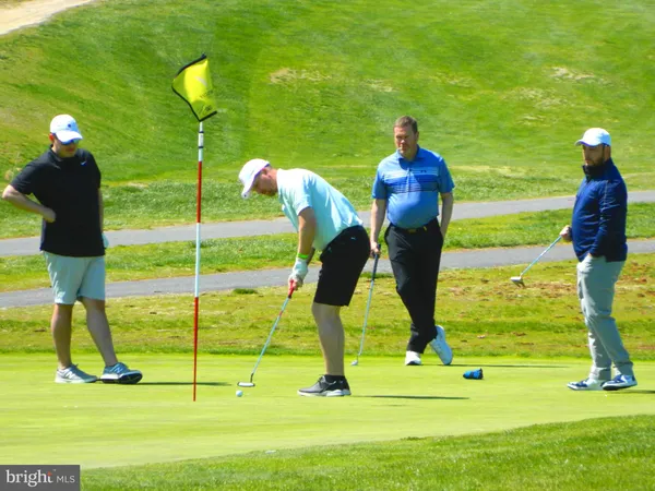 $2,850 | 82 Pebble Lane, Blackwood, NJ 08012