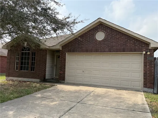 $1,750 | 7941 Falcon Drive, Corpus Christi, TX 78414