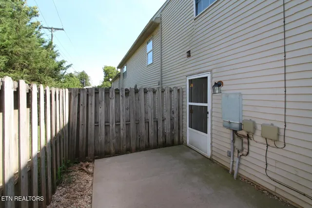 $219,900 | 3503 Crossroads Way, Knoxville, TN 37918