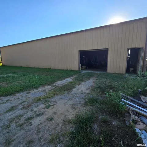 $625,000 | 9647 North Elmhears Lane, Mount Vernon, IL 62864