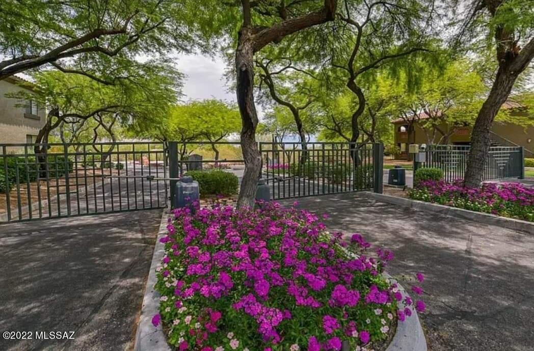 5751 North Kolb Road, Unit 10201 Tucson, AZ 85750 - Photo 2 of 27