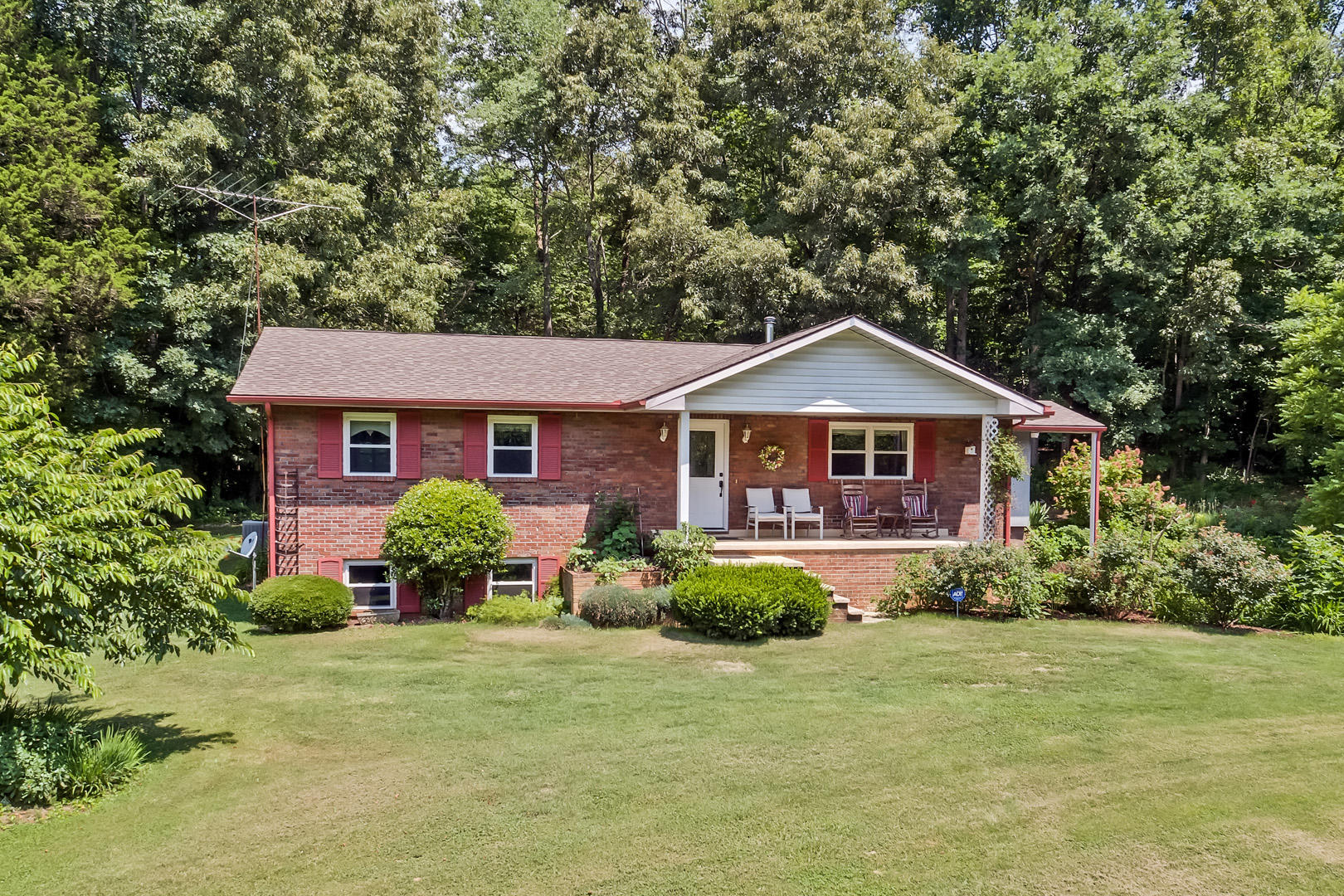 4300 Malone Road Loudon, TN 37774 - Photo 1 of 40 01_MaloneRoad_4300_Front
