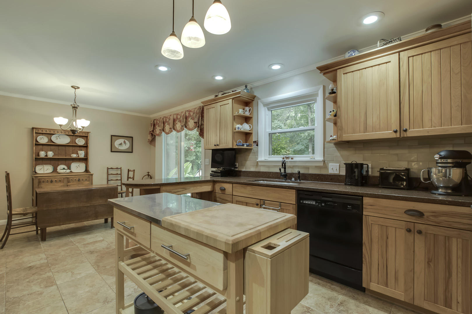 4300 Malone Road Loudon, TN 37774 - Photo 11 of 40 11_MaloneRoad_4300_Kitchen02