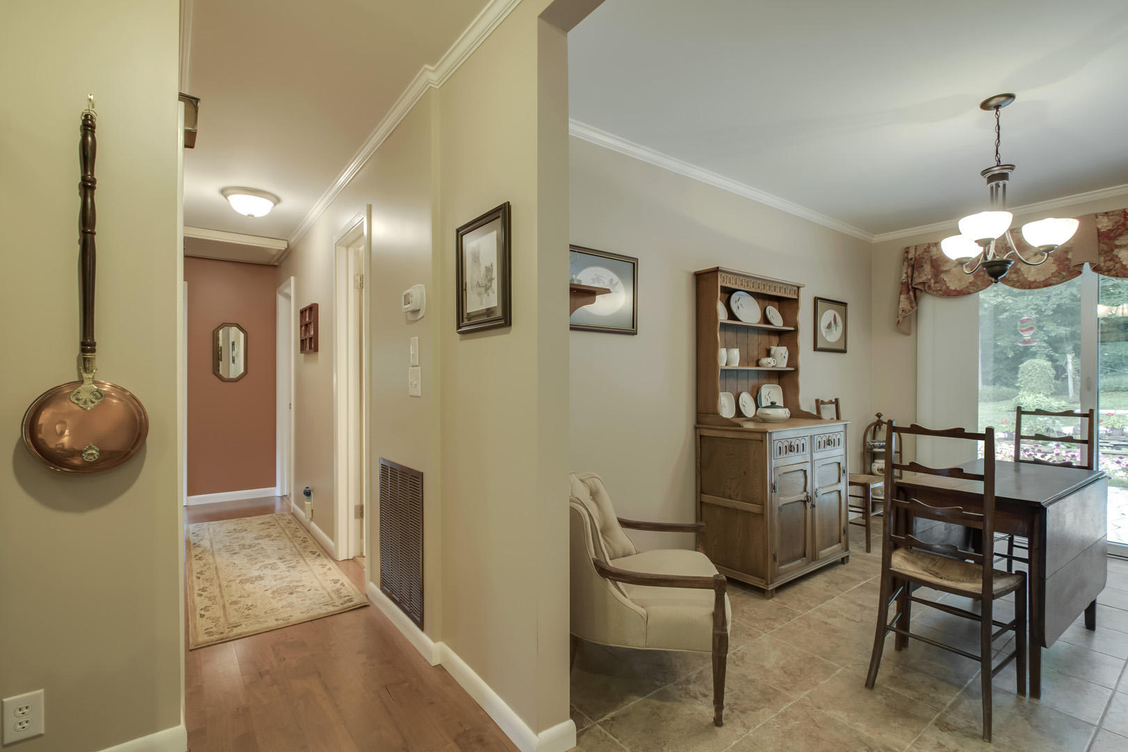 4300 Malone Road Loudon, TN 37774 - Photo 16 of 40 16_MaloneRoad_4300_Hall01