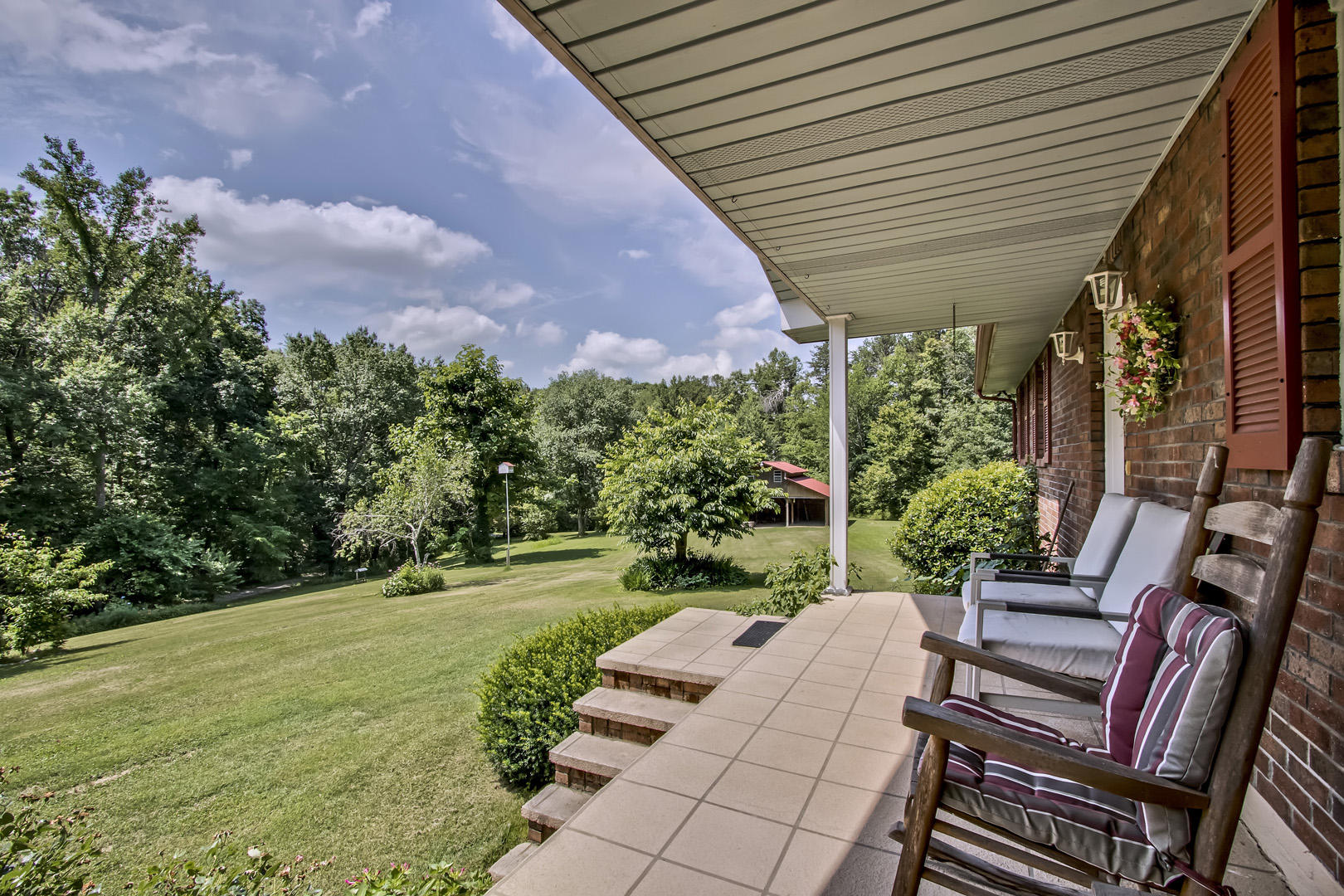 4300 Malone Road Loudon, TN 37774 - Photo 3 of 40 03_MaloneRoad_4300_FrontPorch