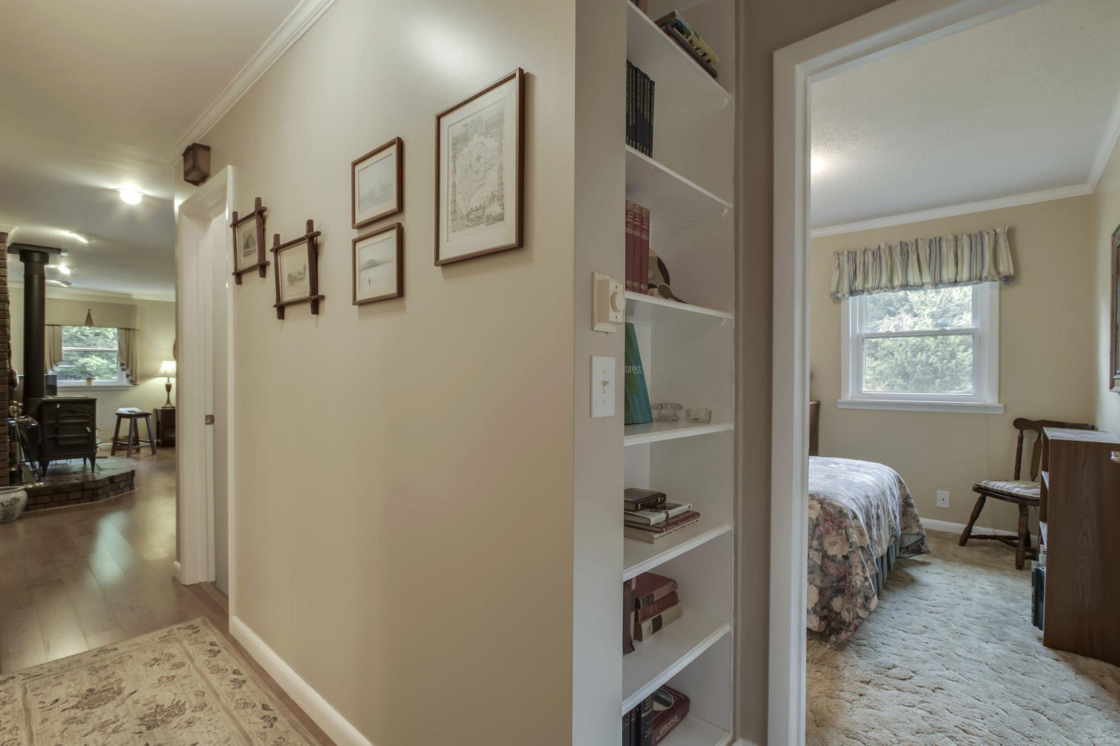 4300 Malone Road Loudon, TN 37774 - Photo 24 of 40 24_MaloneRoad_4300_Hall02