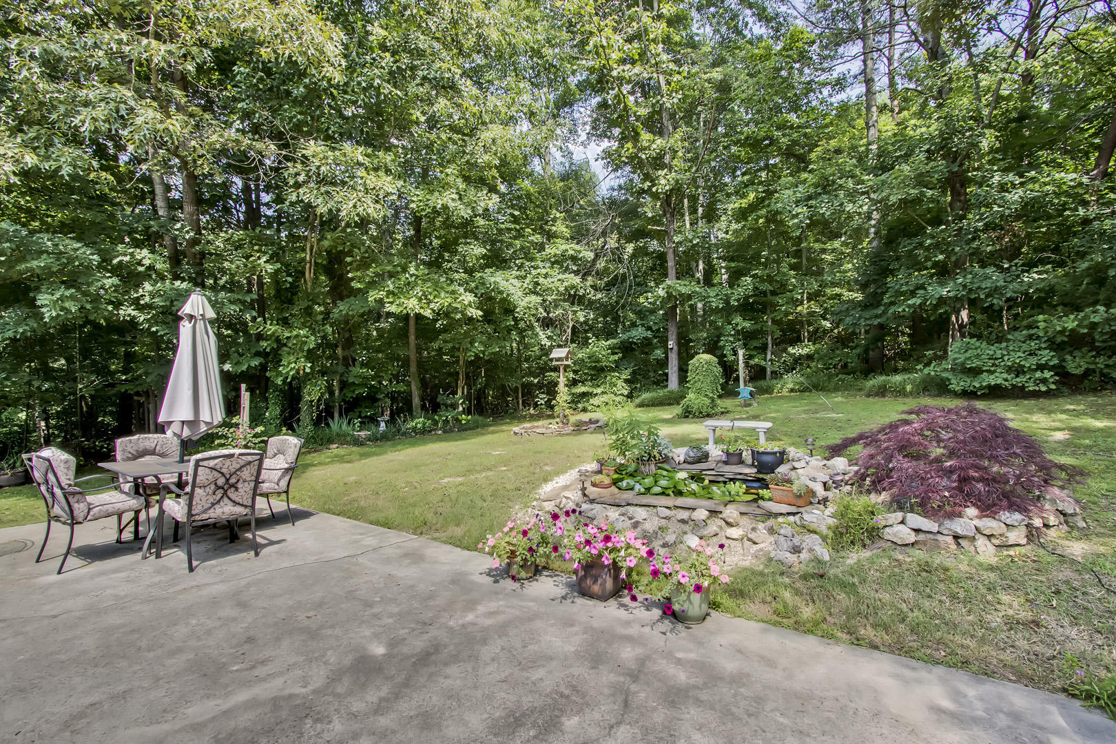 4300 Malone Road Loudon, TN 37774 - Photo 32 of 40 32_MaloneRoad_4300_Patio01