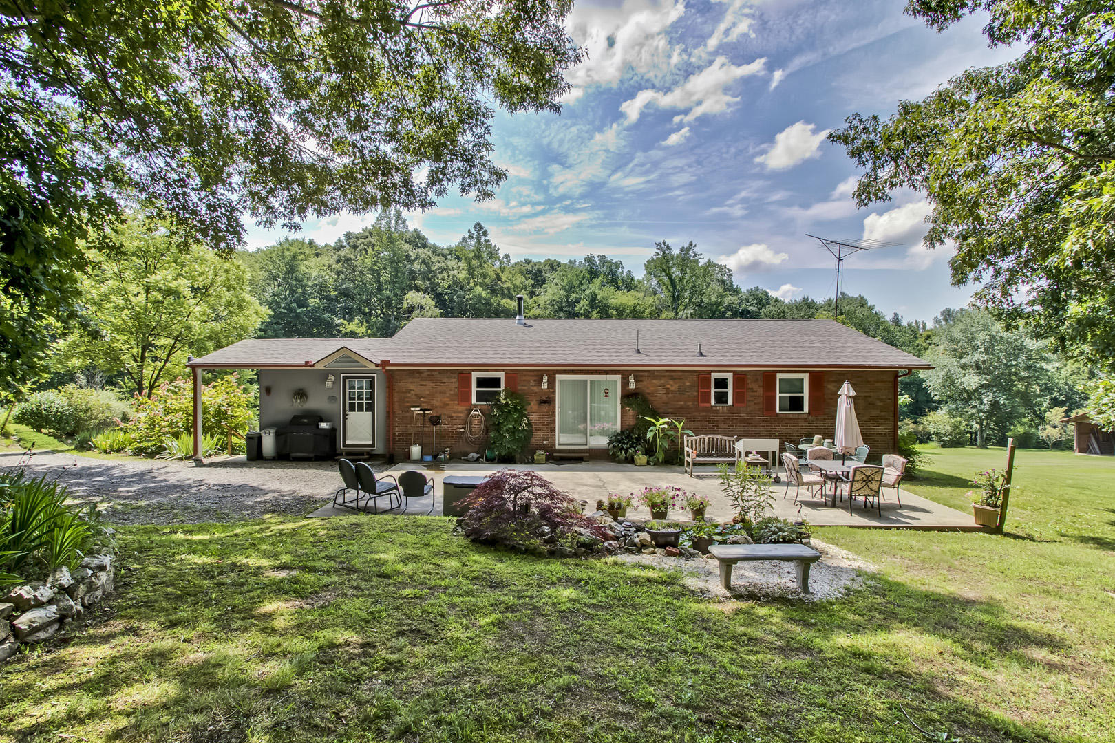 4300 Malone Road Loudon, TN 37774 - Photo 34 of 40 34_MaloneRoad_4300_Back