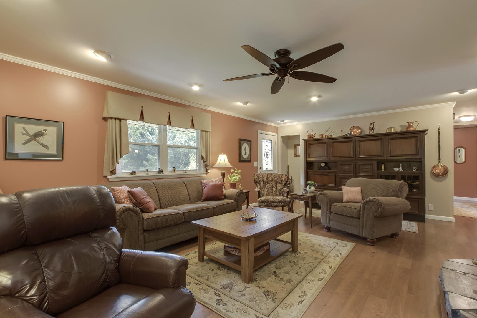 4300 Malone Road Loudon, TN 37774 - Photo 6 of 40 06_MaloneRoad_4300_Living03