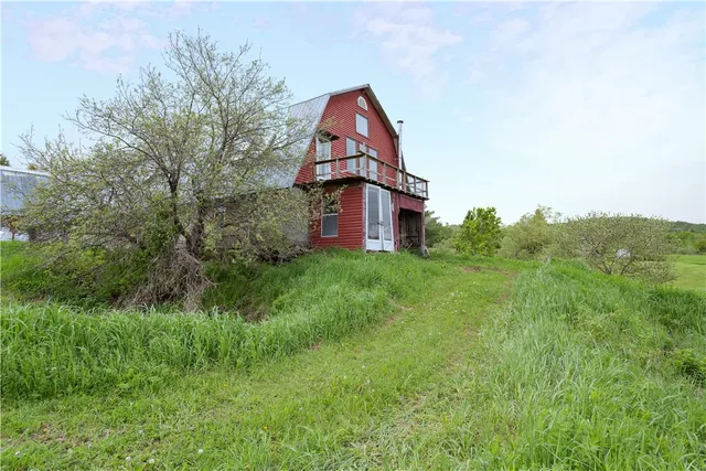 $399,000 | 278 Taylor Road, Jefferson, NY 12167