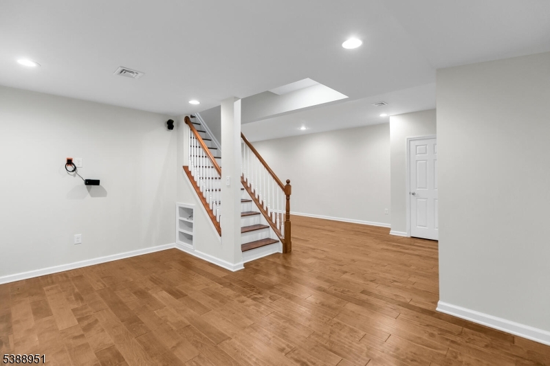 22 Honeyman Road Bernards, NJ 07920 - Photo 37 of 49