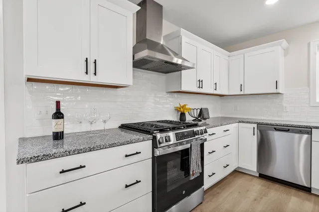 $454,900 | 10725 Melanie Drive, Allendale, MI 49401