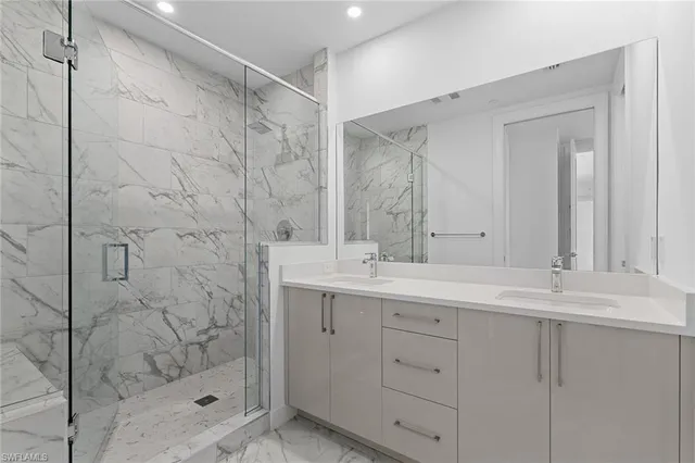 $2,749,777 | 1125 Central Avenue, Unit 566, Naples, FL 34102