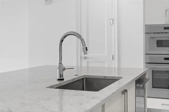 $2,749,777 | 1125 Central Avenue, Unit 566, Naples, FL 34102