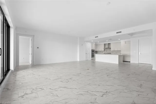$2,749,777 | 1125 Central Avenue, Unit 566, Naples, FL 34102