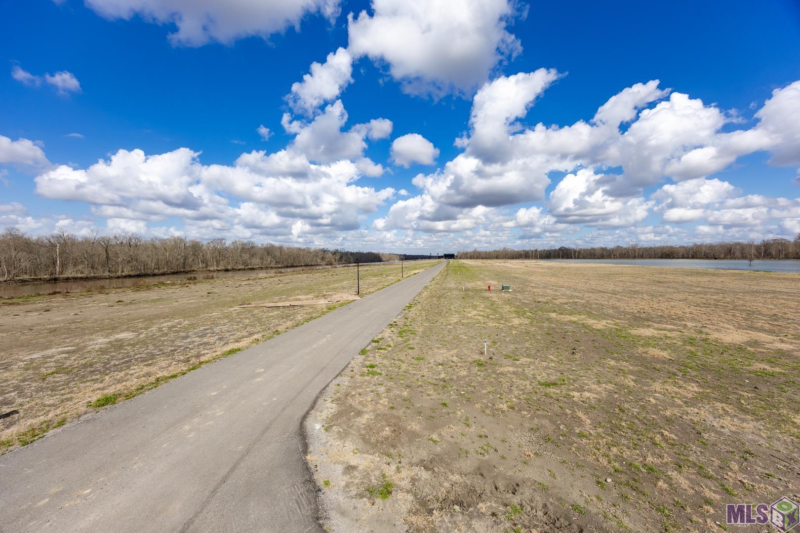 5983 Mill Town Road Brusly, LA 70719 - Photo 2 of 12