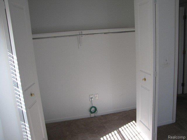 20336 Rodeo Court, Unit 92 Southfield, MI 48075 - Photo 6 of 6 IMG_6816