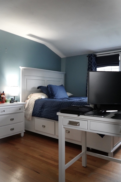 54 Melbourne Road Barnstable, MA 02601 - Photo 21 of 42