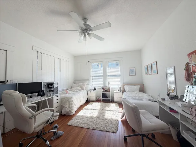 $4,000 | 407 West 35th Street, Unit A, Austin, TX 78705