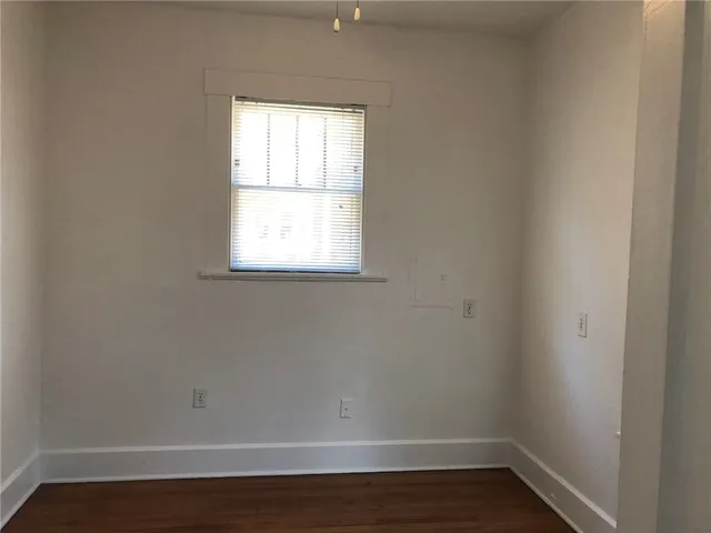 $4,000 | 407 West 35th Street, Unit A, Austin, TX 78705