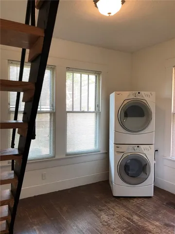 $4,000 | 407 West 35th Street, Unit A, Austin, TX 78705