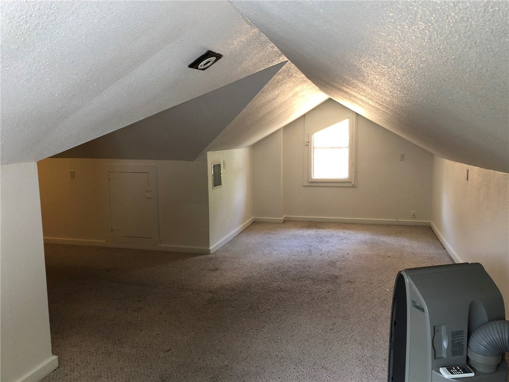 407 West 35th Street, Unit A Austin, TX 78705 - Photo 17 of 23