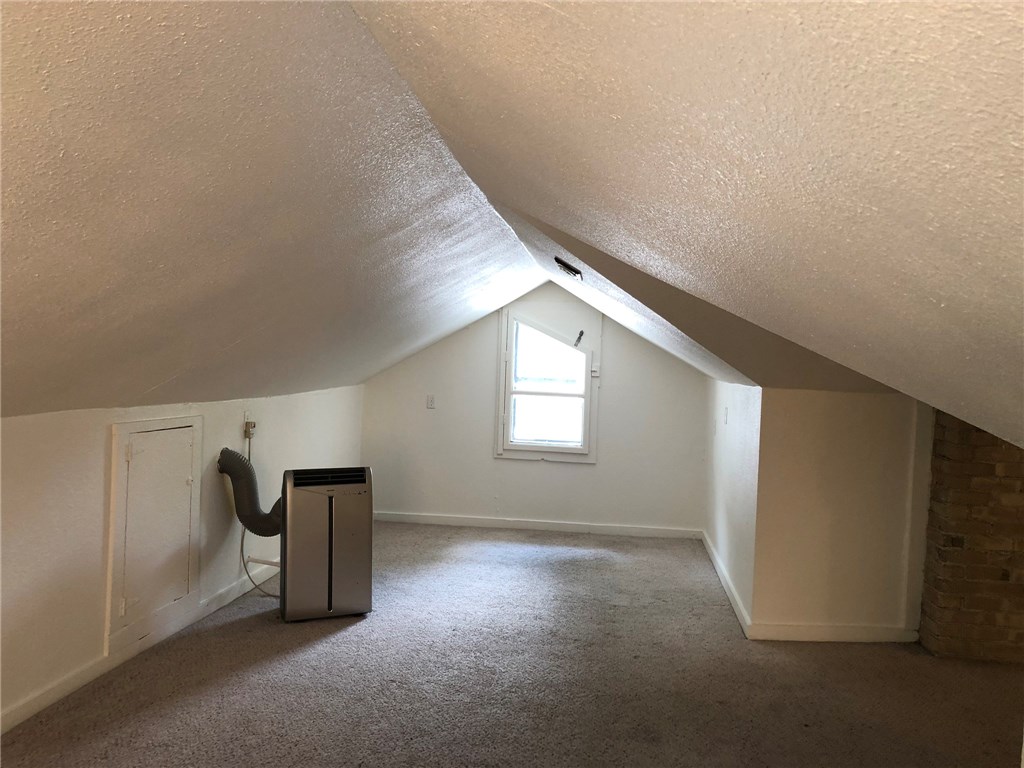 407 West 35th Street, Unit A Austin, TX 78705 - Photo 18 of 23