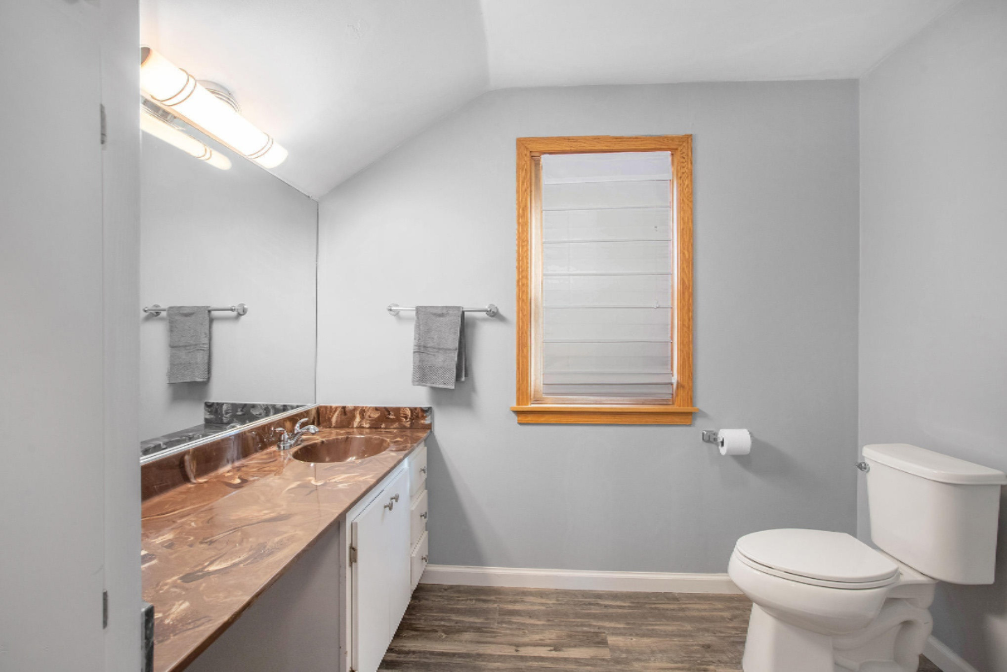 2230 Paddington Road Kalamazoo, MI 49001 - Photo 19 of 20 NDP DNGs_36