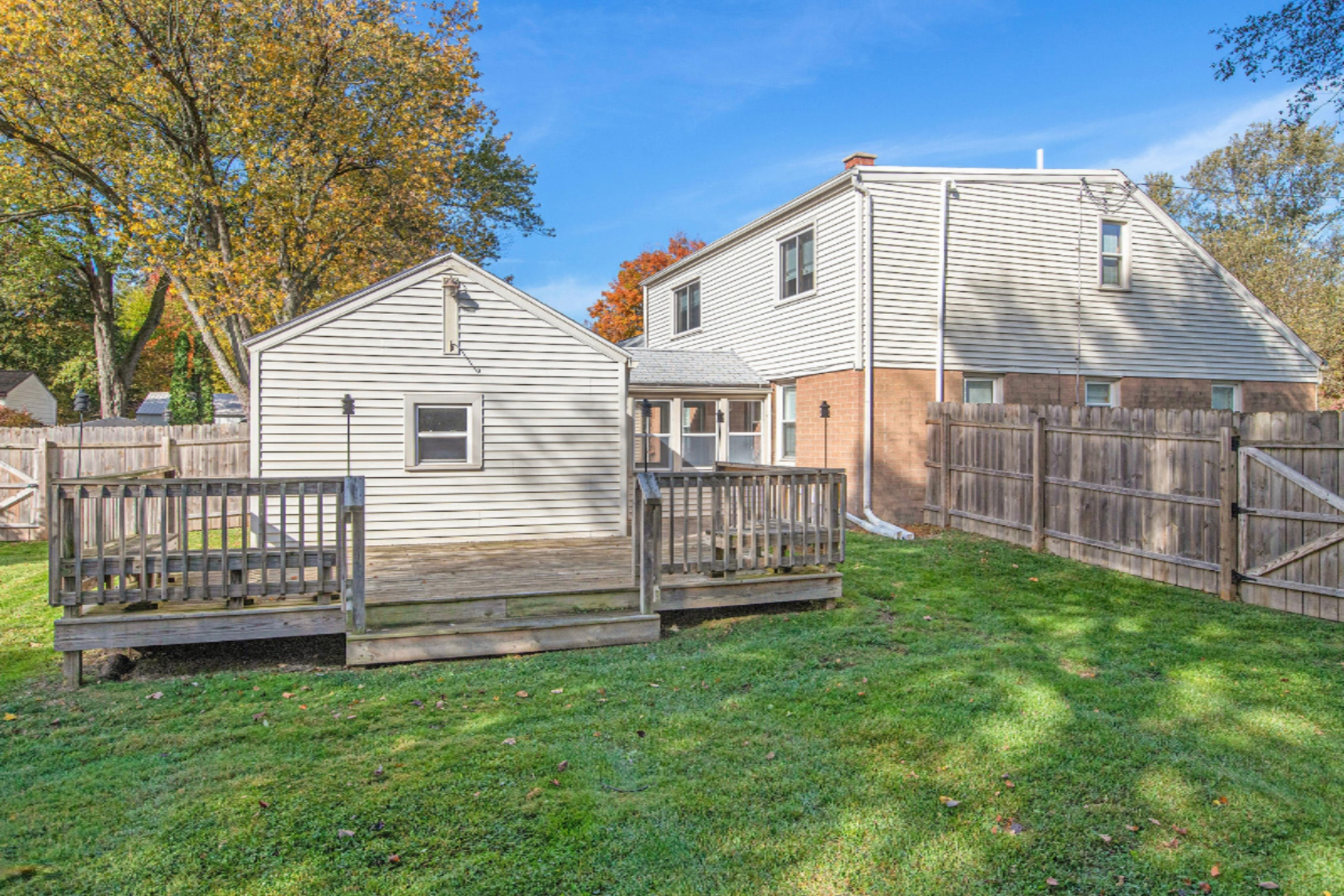 2230 Paddington Road Kalamazoo, MI 49001 - Photo 3 of 20 NDP DNGs_5