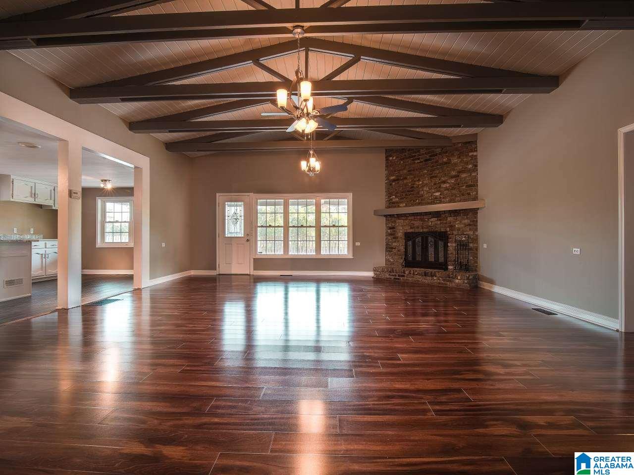 172 Blackjack Road Trussville, AL 35173 - Photo 4 of 48