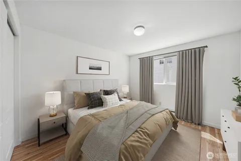 $342,000 | 11556 Greenwood Avenue North, Unit 105, Seattle, WA 98133